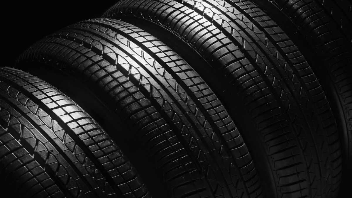 Evolution of Car Tyres: An Overview