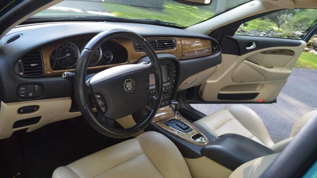 Troubleshooting Common Issues in Jaguar Cars: A Comprehensive Guide