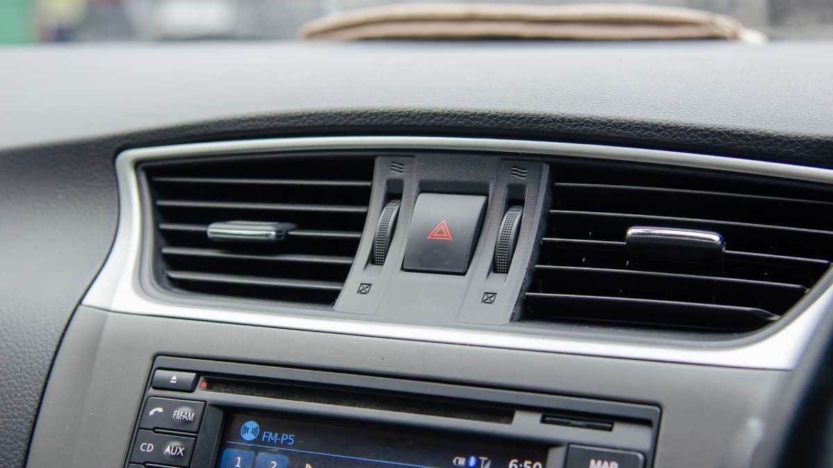 When You Need a Professional to Diagnose and Repair Your Car’s AC