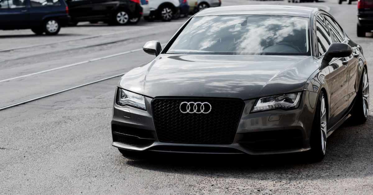 How to Keep Your Audi Engine Clean