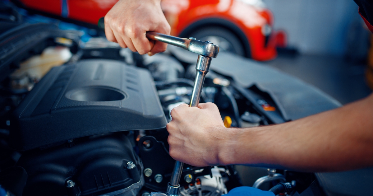 Pros and Cons of Car Servicing