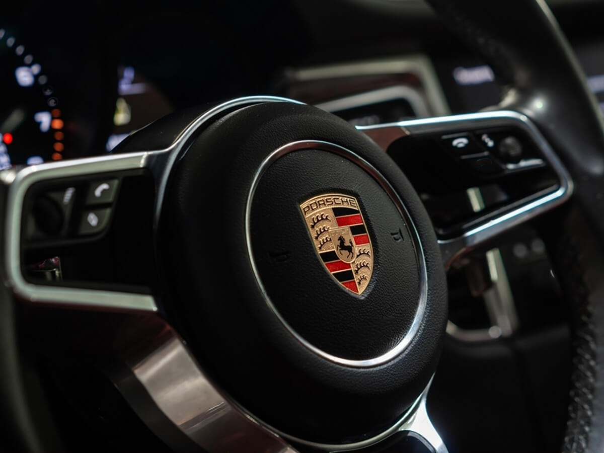 Luxury Car