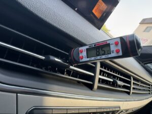 Thermometer showing 8.5C vent temperature after Audi Q7 A/C repair in Dubai